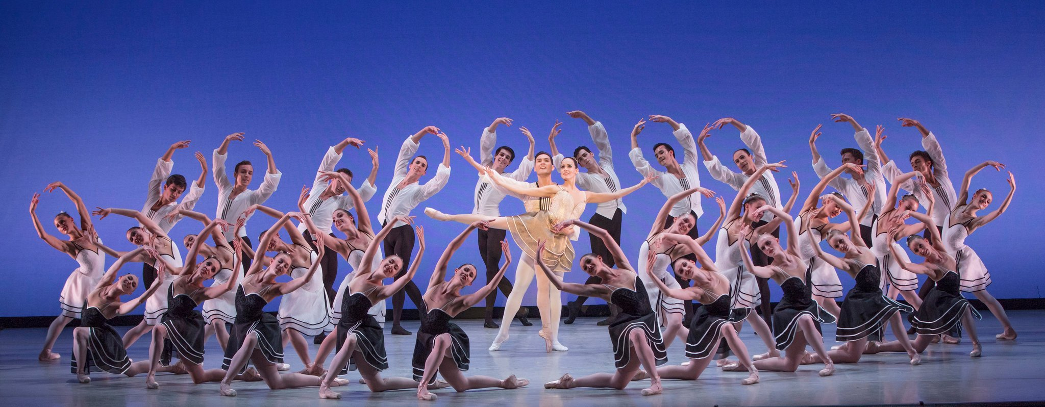 Урок музыки балет хореография 1 класс. Suzanne Farrell Ballet. Баланчин симфония с. Сьюзен Фаррелл Баланчин. Балет тодас 1990.